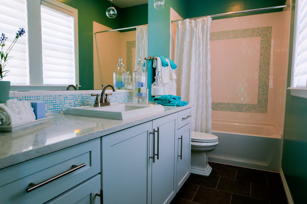 Bathroom Remodel: Transform Your Space with Custom Cabinetry